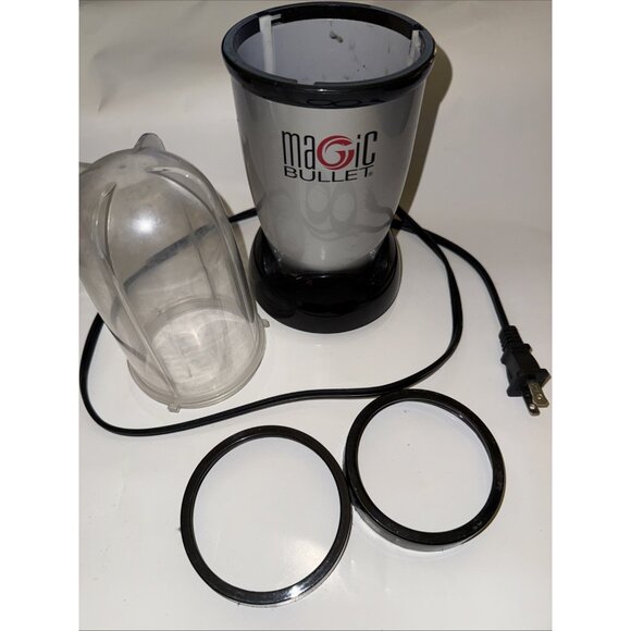 PARTS Magic Bullet Blender 1 Assorted Cup NO Lid 2 Black Rings BASE NOT WORKING - Picture 2 of 5